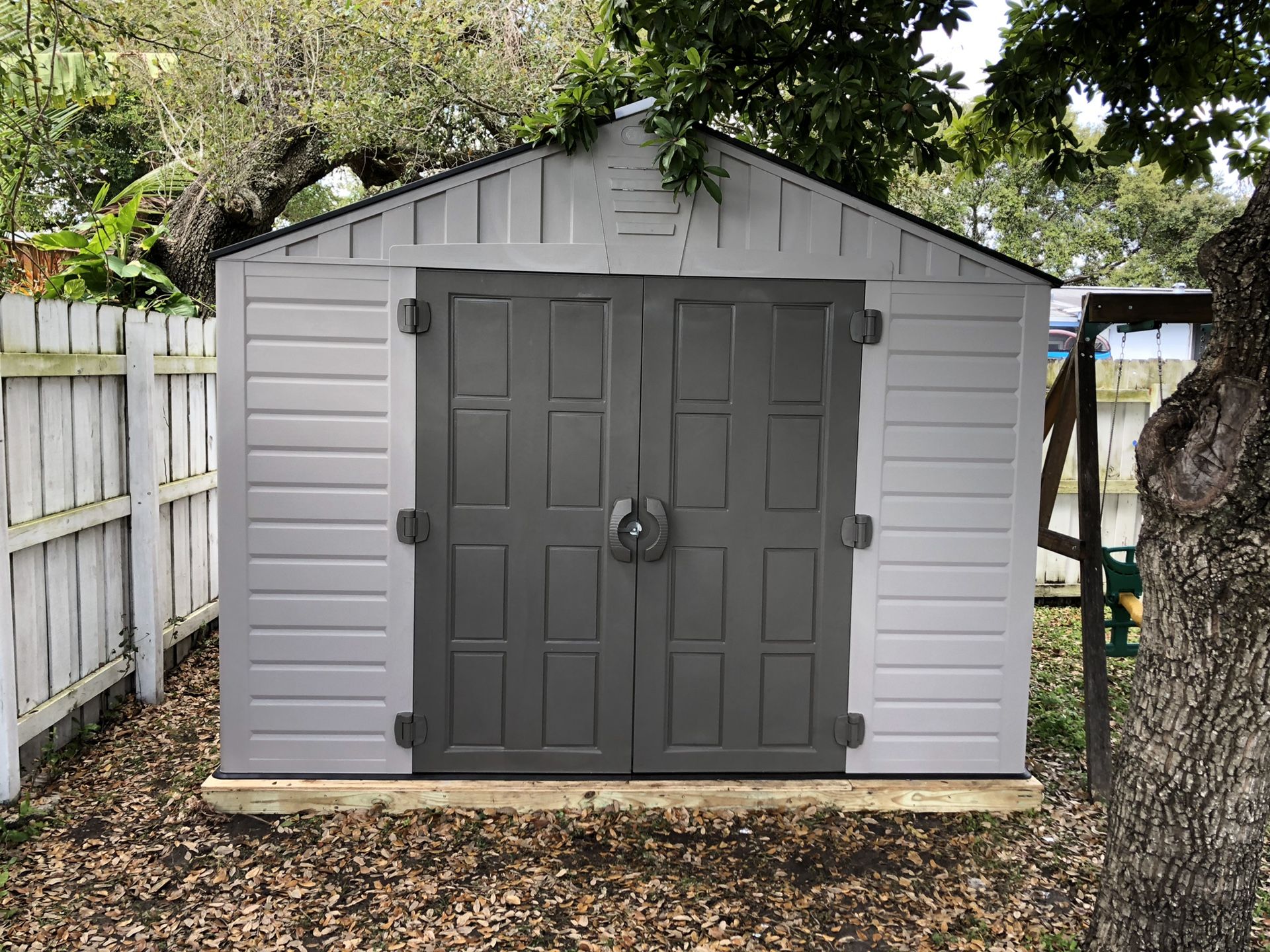 NEW STORAGE SHED 10FT X 8FT PLASTIC VERY DURABLE . I ASSEMBLE AT THE PROPERTY. BRAND NEW.