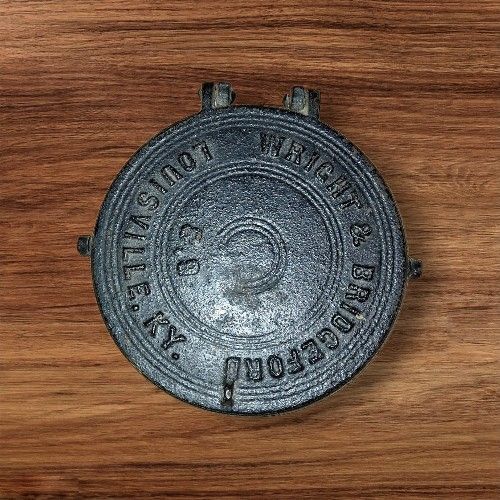 Vintage Cast Iron Waffle Iron