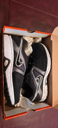 Mens Nike shoes,brand new 12 wide!!