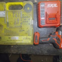 SkIL Brushless Compat Drill 12v
