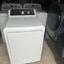 GE 6.2-cu ft Vented Electric Dryer ( White 
