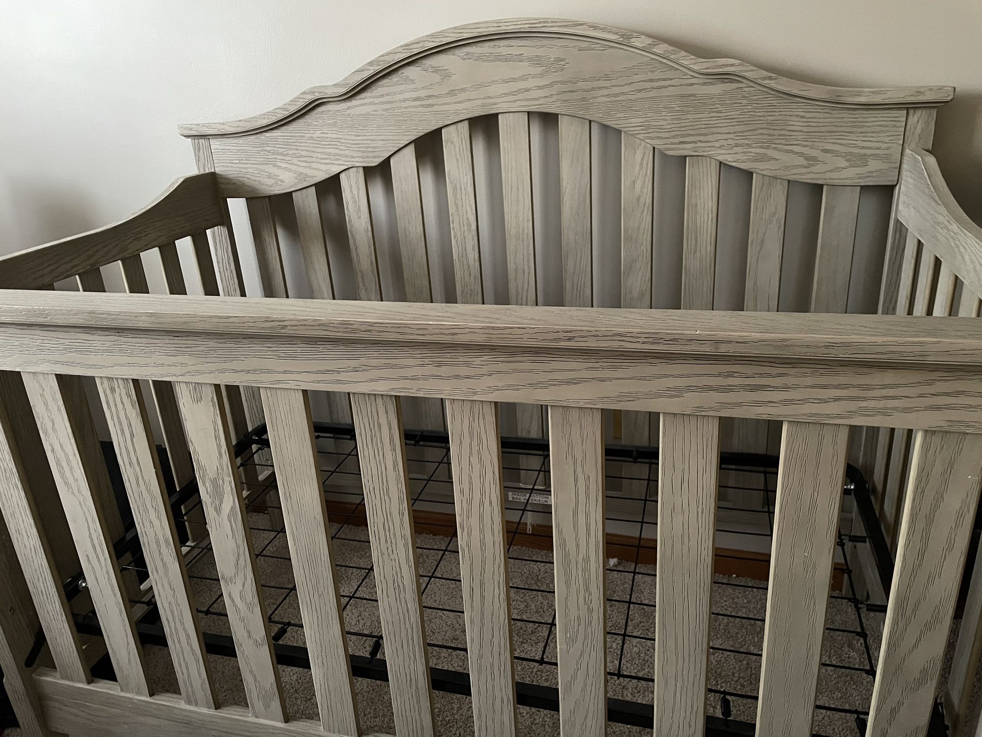 6 In 1 Convertible Crib And Mattress