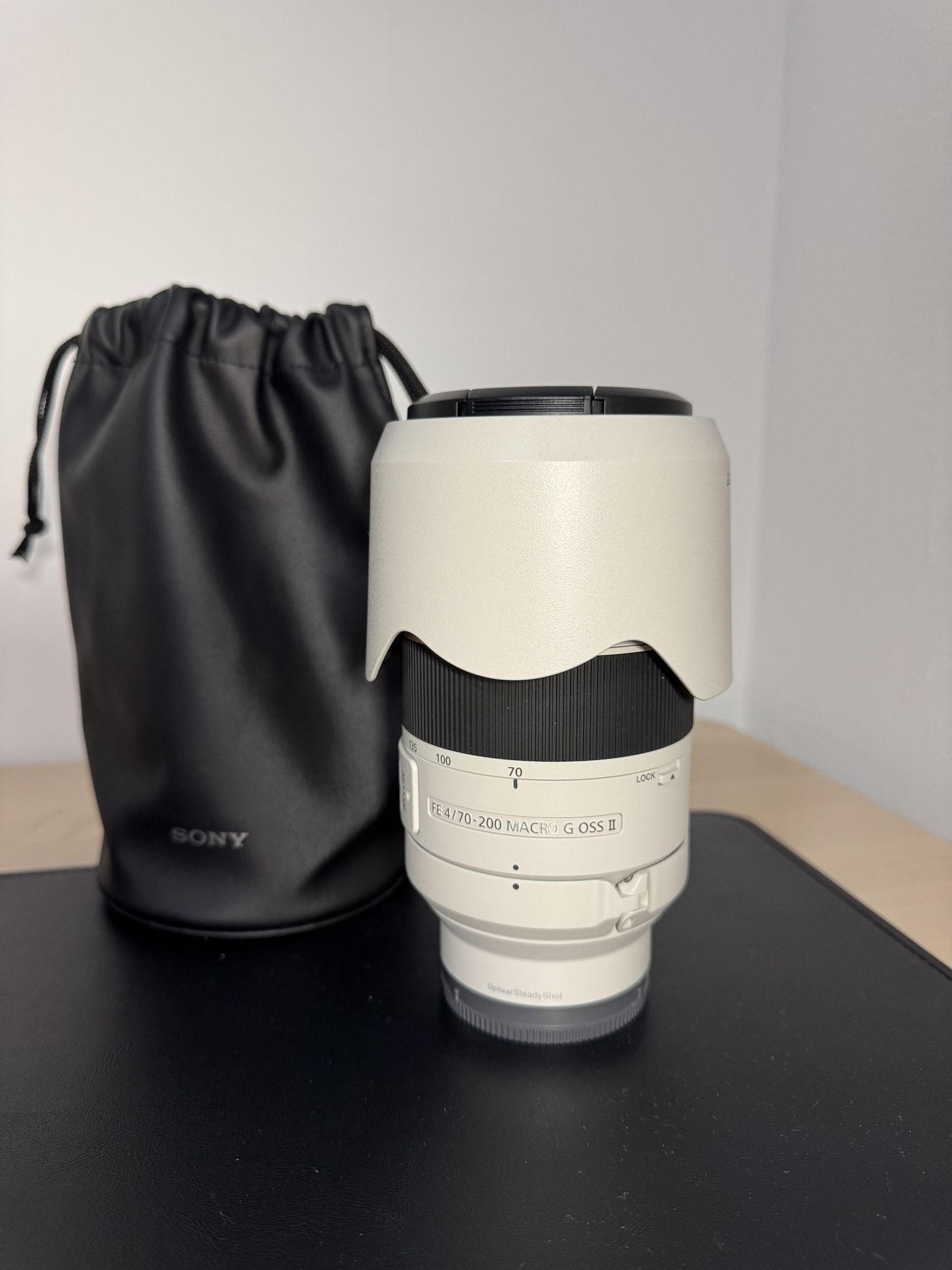 Sony 70-200mm f/4 Macro G OSS II Lens