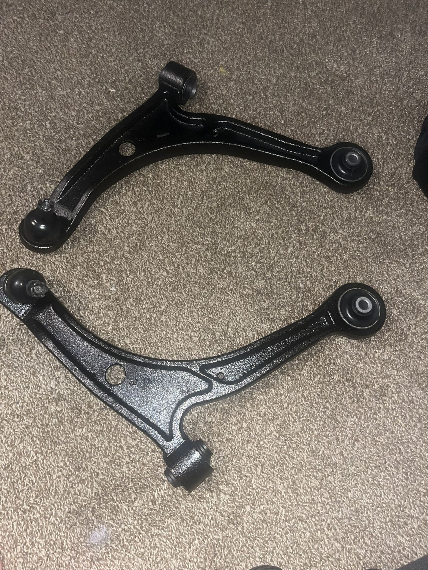 Front Control arm/Struts