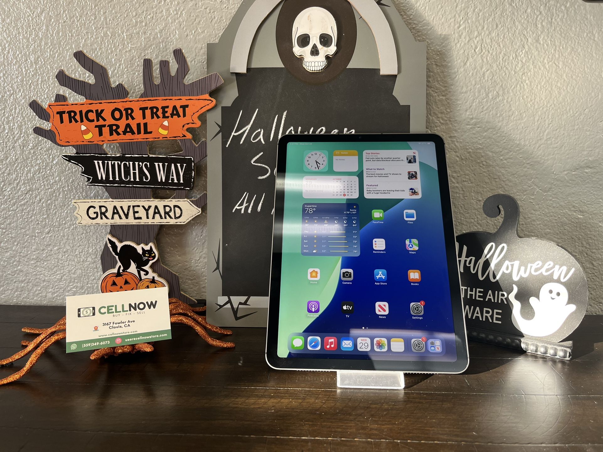 Halloween Sale 💀👻🎃 iPad Air 5 Cellular 64GB - Gray