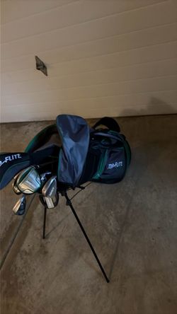 Boys golf clubs