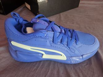 New shoes size 13 Puma
