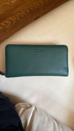 Woman’s Wallet 