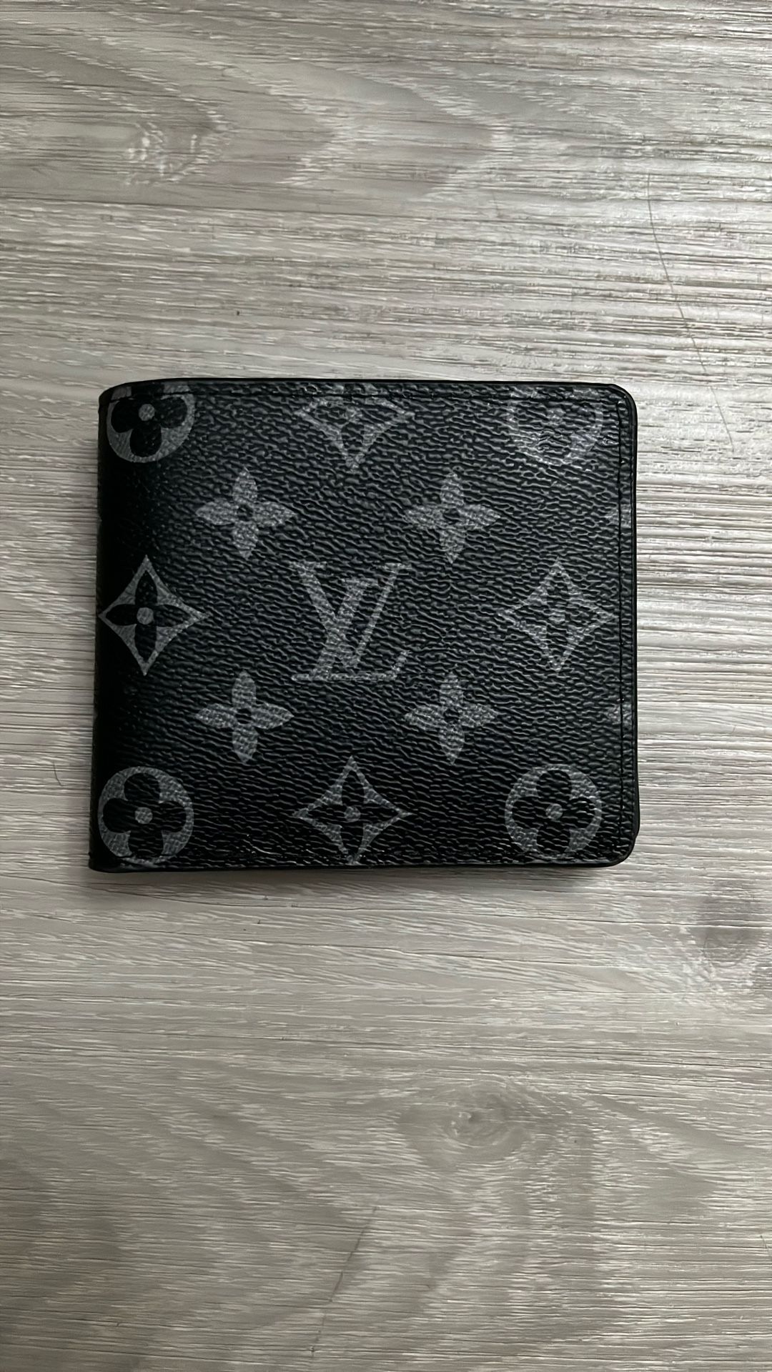 Louis Vuitton Men’s Wallet