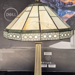 1999 Tiffany - Style Table Lamp (Cracked)
