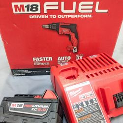 M18 Milwaukee FUEL Drywall Screwgun Combo Kit 