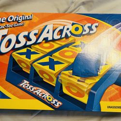 Toss Across Family And Kids Game 