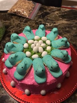 Easter table decorations cake