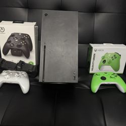 Xbox Series X Bundle