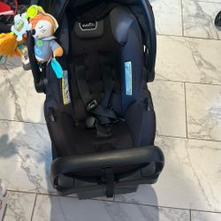 Even Flo Car Seat 