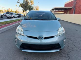 2014 Toyota Prius TWO