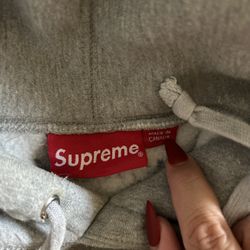 Supreme Sweater