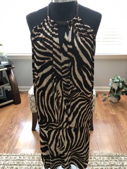 Women’s dress size medium worn one time Moda international