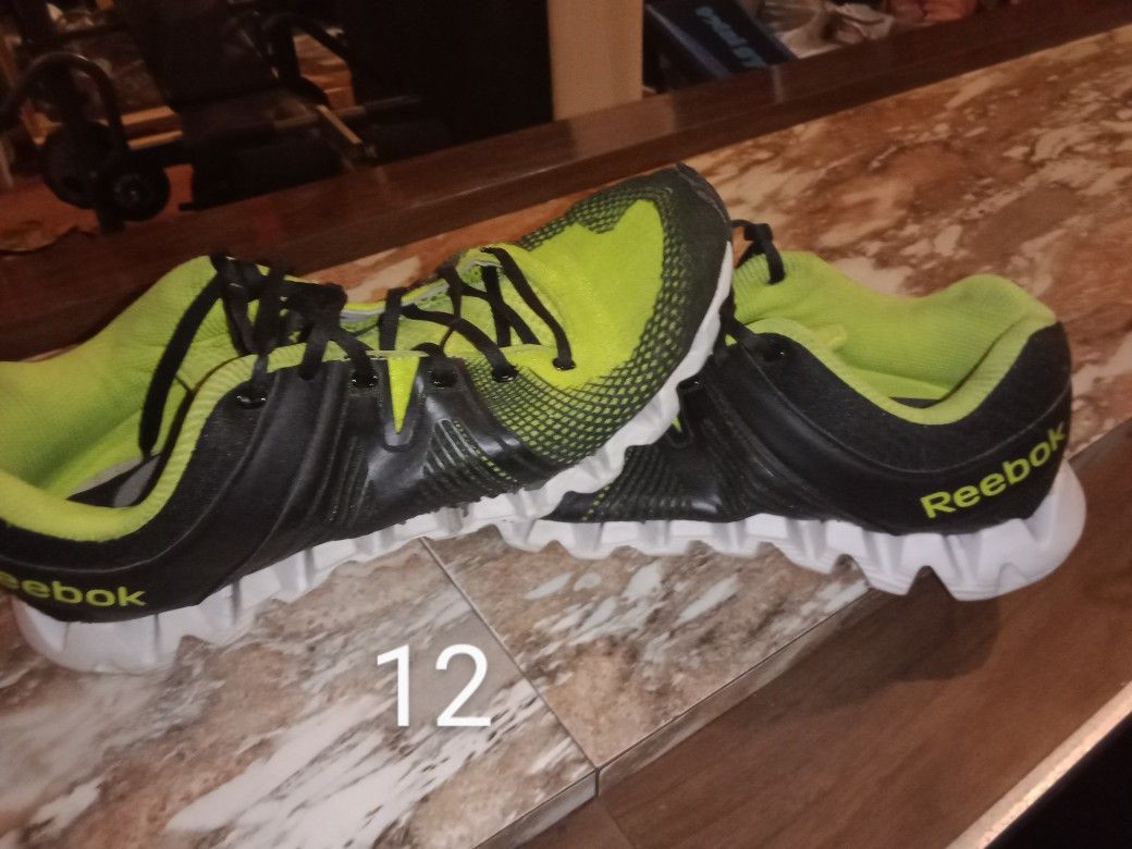 Men's Reebok Athletic Shoes