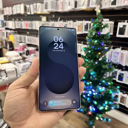 Samsung Galaxy S25 Ultra 5G 256GB Unlocked 