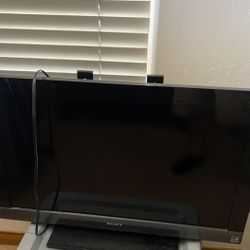 32 Inch Sony TV