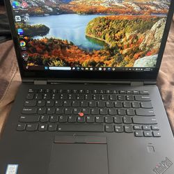 Lenovo ThinkPad X1 Yoga Gen 3 – Touchscreen 2-in-1 Laptop – Great Condition