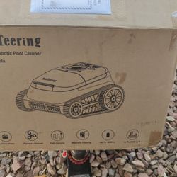 Cordless Robotic Pool Cleaner Model Nebula Coasteering