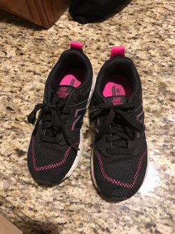 Kid girls sneakers New Balance size 13