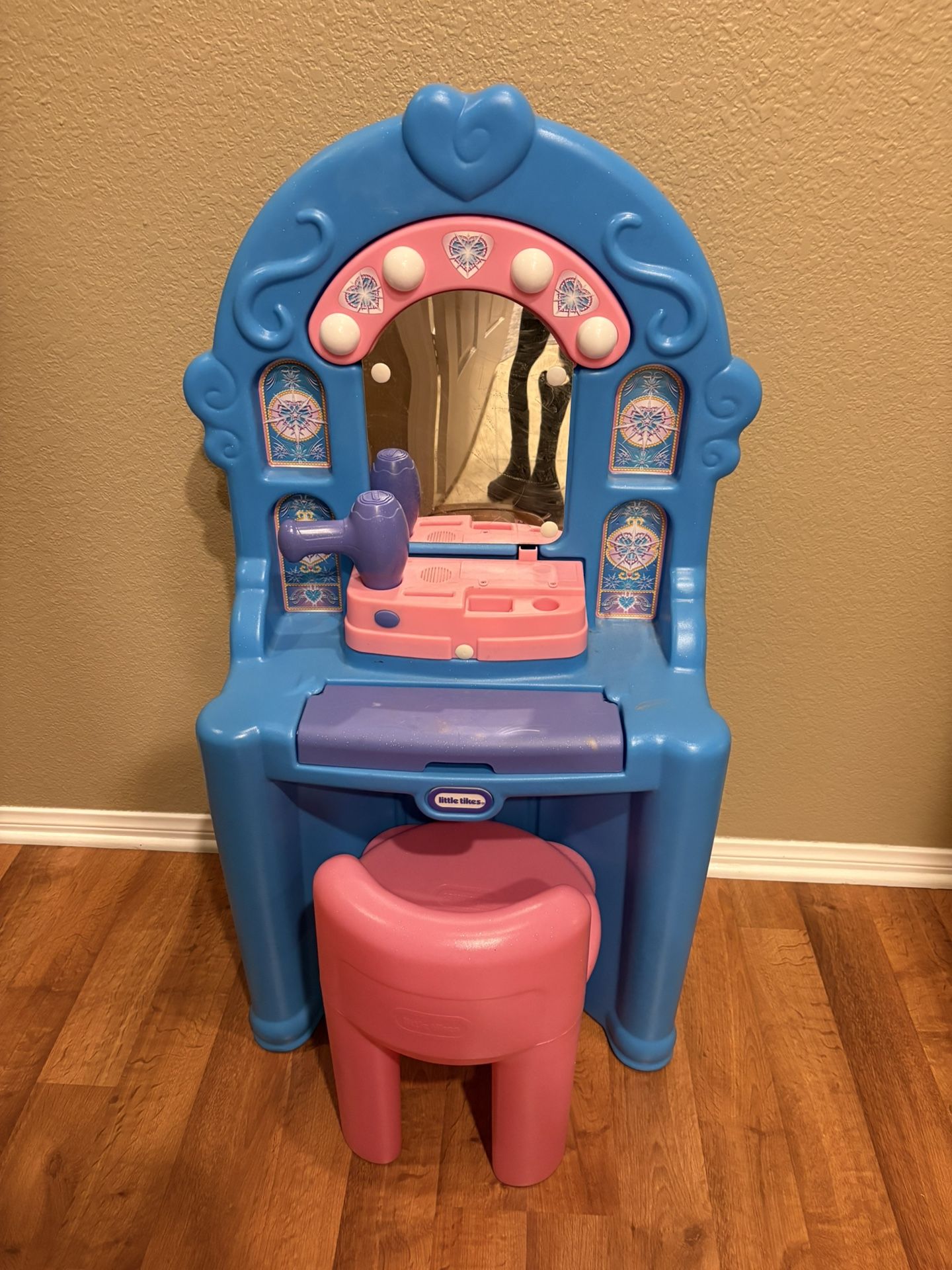 Little Tikes Vanity