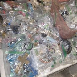 Bagged Jewelry Lot