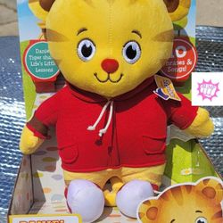 Daniel Tiger Talking Plush Stuffed Toy (**NEW**)