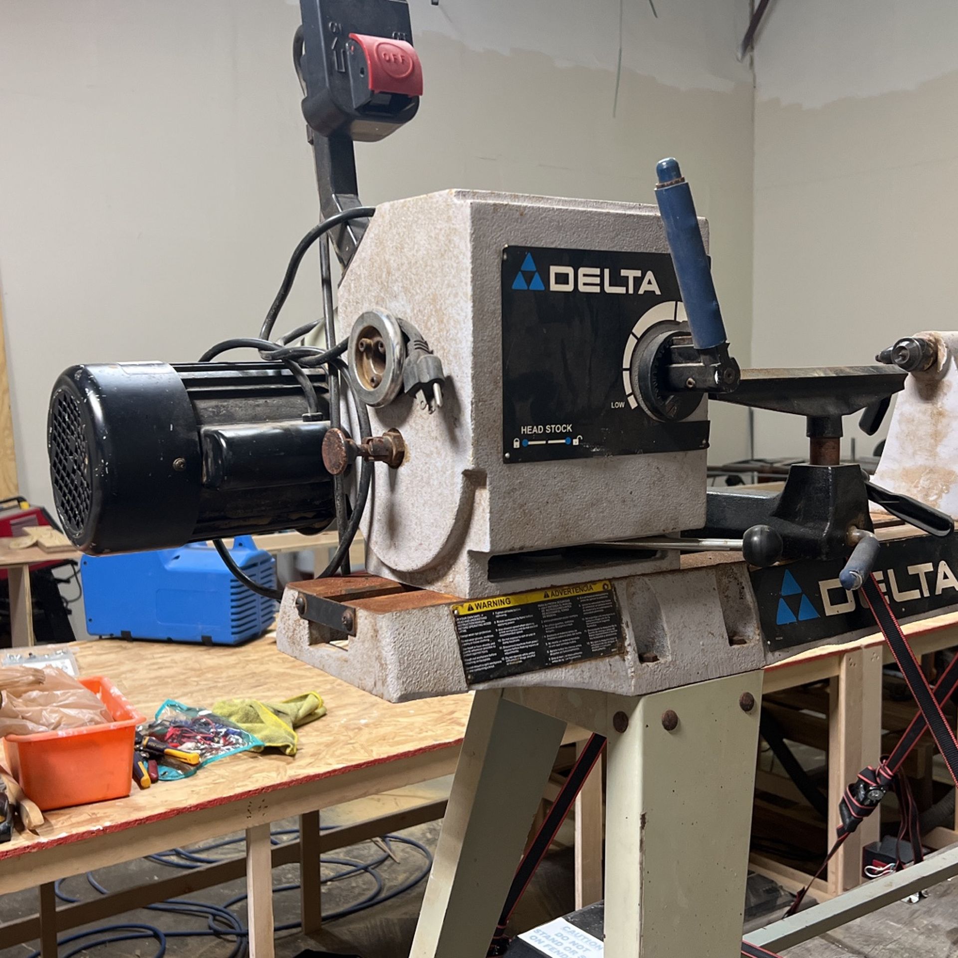 Delta Iron Bed 1440 Wood Lathe for Sale in Houston, TX OfferUp