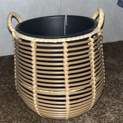 Wicker Plant Basket