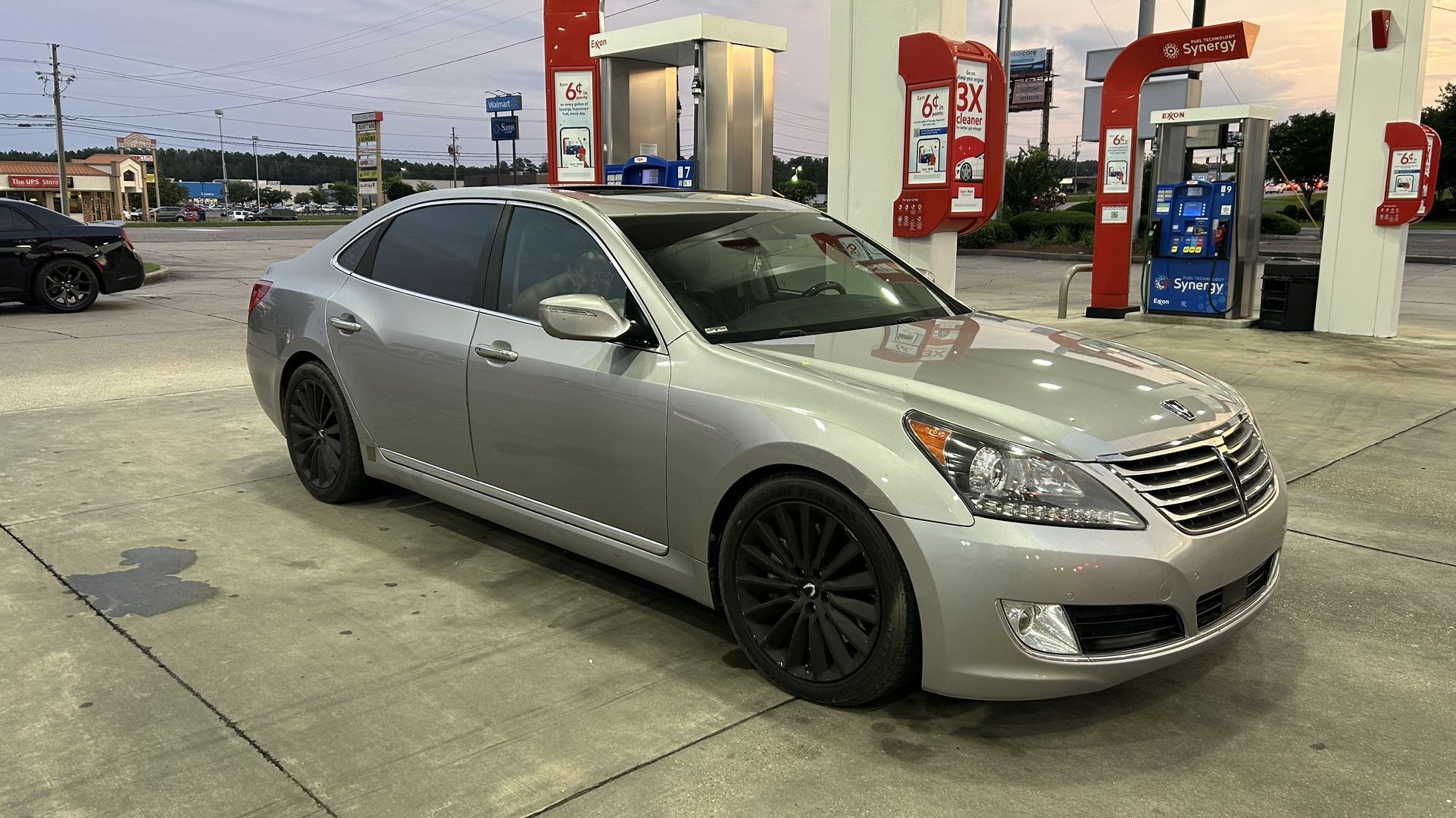 2014 Hyundai Equus