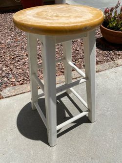 Barstool