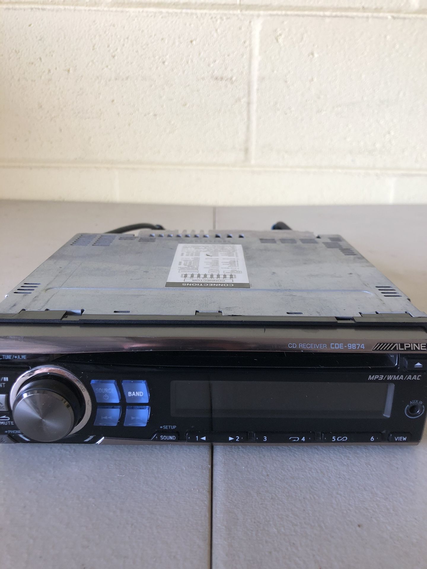 alpine cde 9874 head unit/receiver with front rca’s and sub rca’s