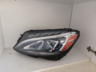 2015 TO 2017 MERCEDES  BENZ  C300 C400 OEM  LEFT SIDE HEADLIGHT
