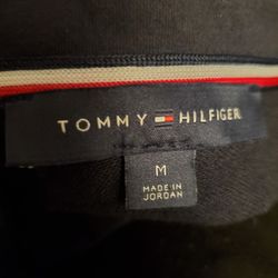 $10.! TOMMY HILFIGER Cardigan (Size M).