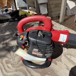 CRAFTSMAN 25cc Gas Blower 200MPH
