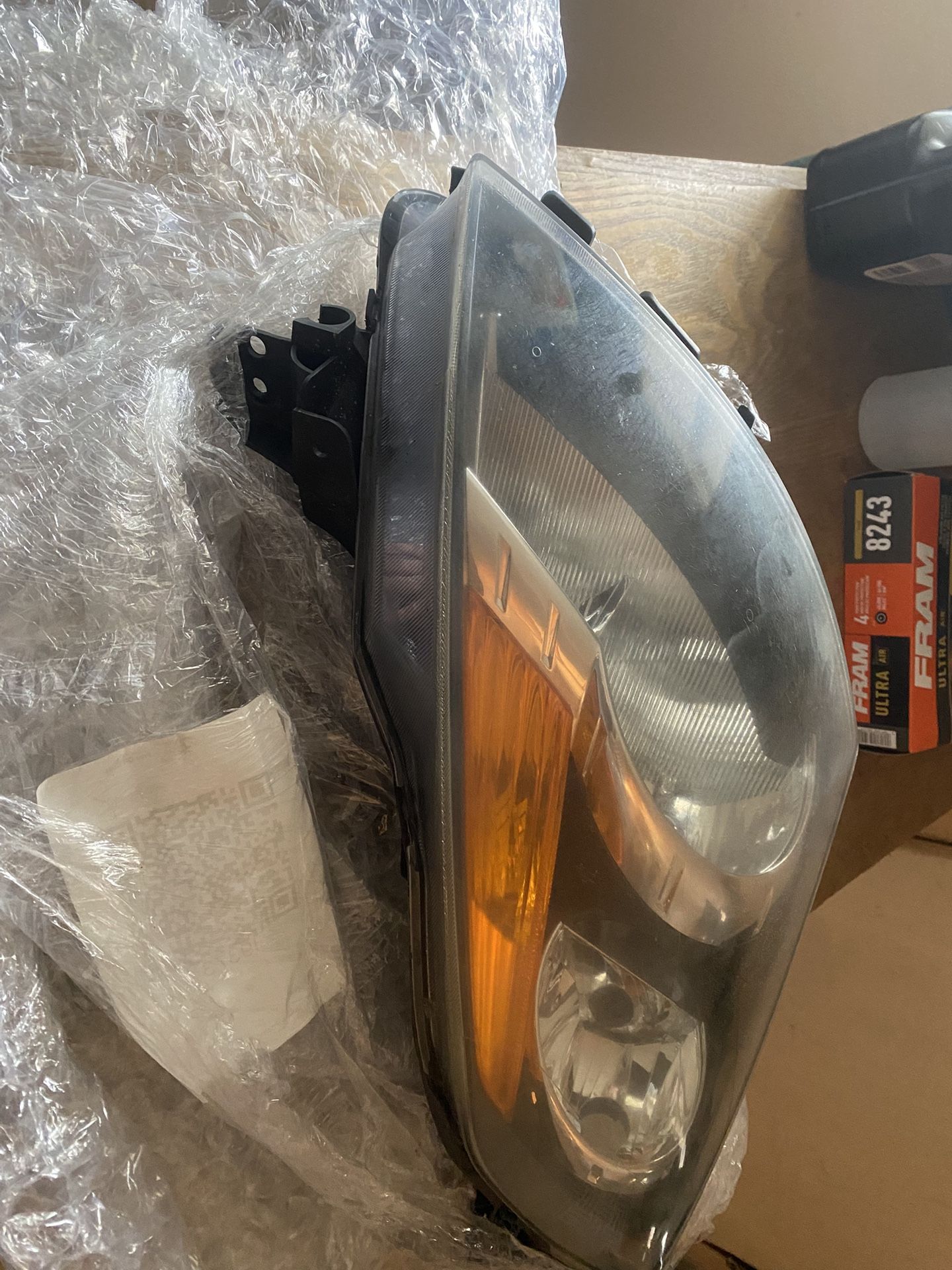 08 Nissan Altima Passenger Headlight