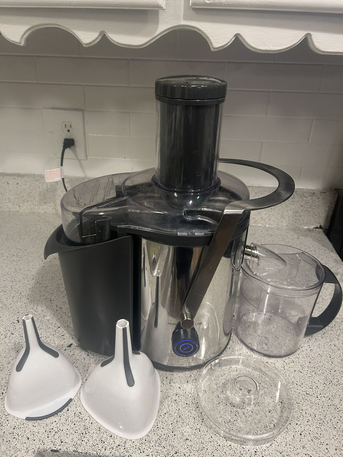 BELLA High Power Juice Extractor,