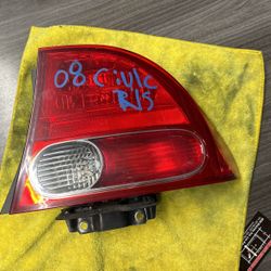 2008 Civic right side Tail Light
