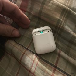 AirPods