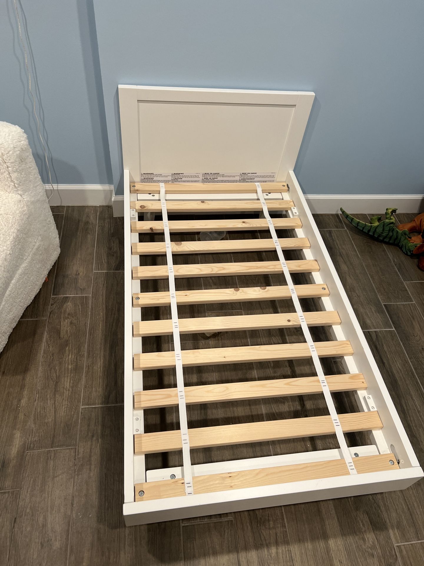 Pottery Barn Toddler Bed