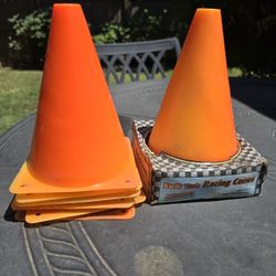 12 Cones Small