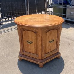 Coffee Table With Storage 