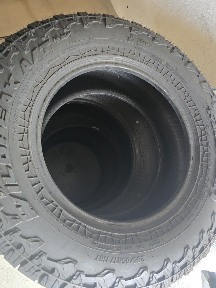 Falken Wildpeak A/T 265/65/17