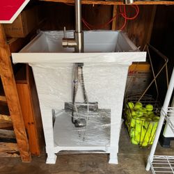 Free Standing Laundry Sink
