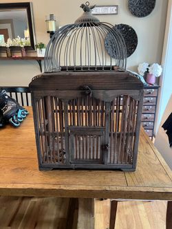 Decorative bird cage