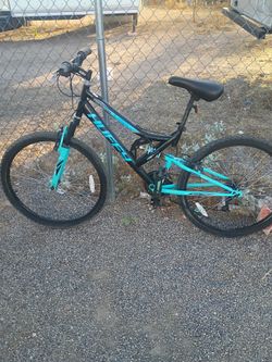 Huffy trail runner like new